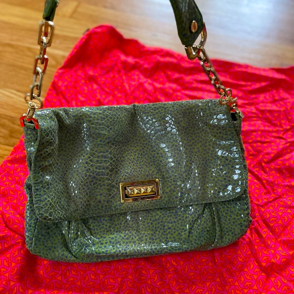 GUC Tory Burch handbag with dust bag